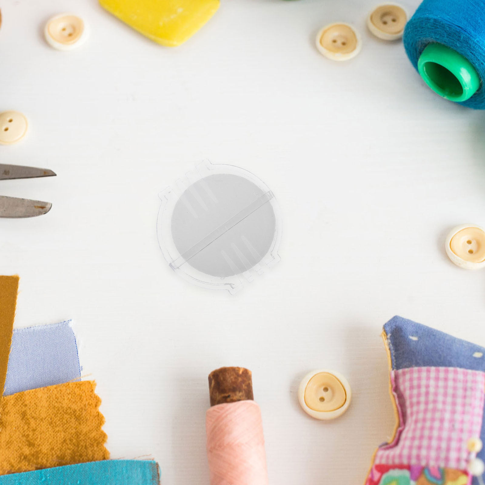 Embroidery Craft - コスチューム作り、クリスマスクラフト、裁縫に使える糸用ワックスコンディショナー。蜜蝋を使用した手刺繍用潤滑剤で、滑らかな縫い目を実現します。